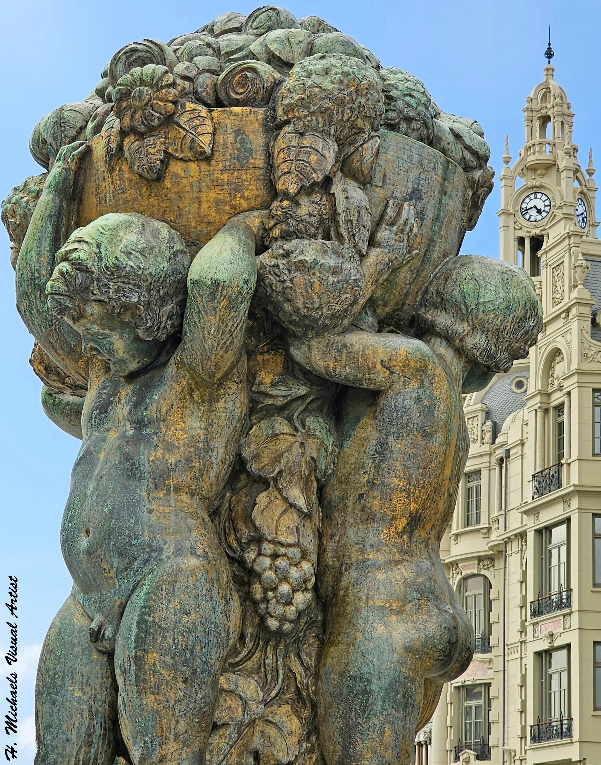 Children Of Abundance Sculpture (Porto, Portugal)