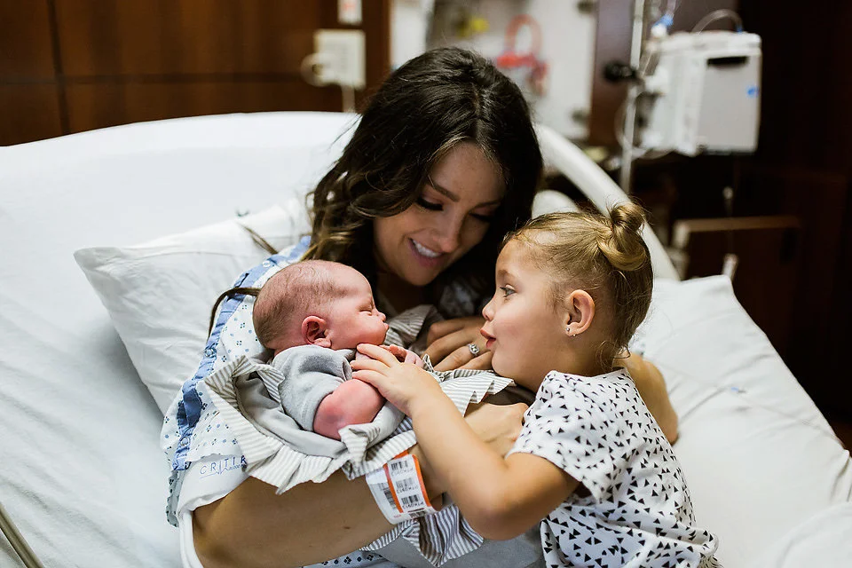 shailynn photography and film utah newborn and birth photos 13.jpg