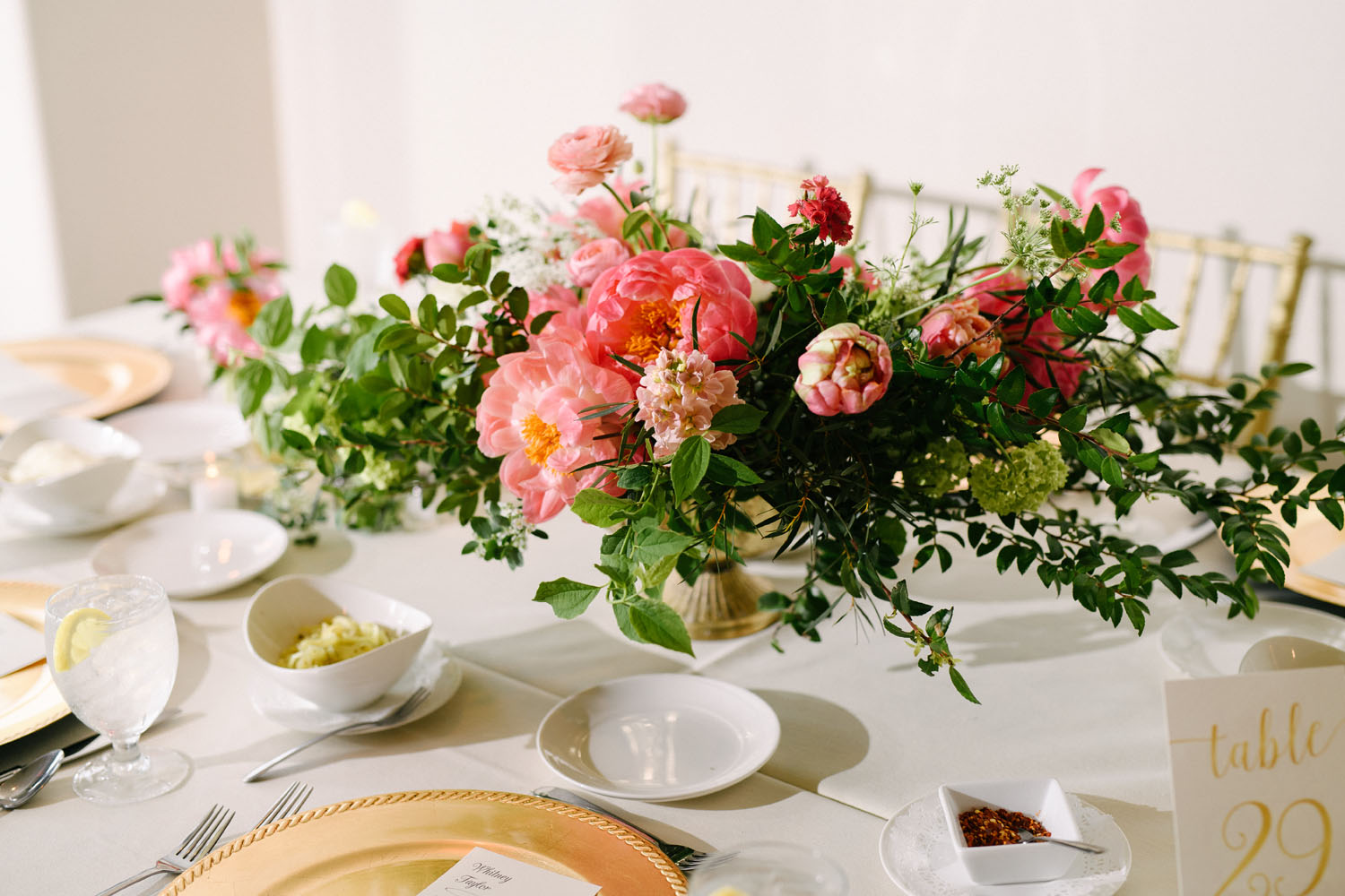 natural_bohemian_full_service_floral_design_wedding.jpg