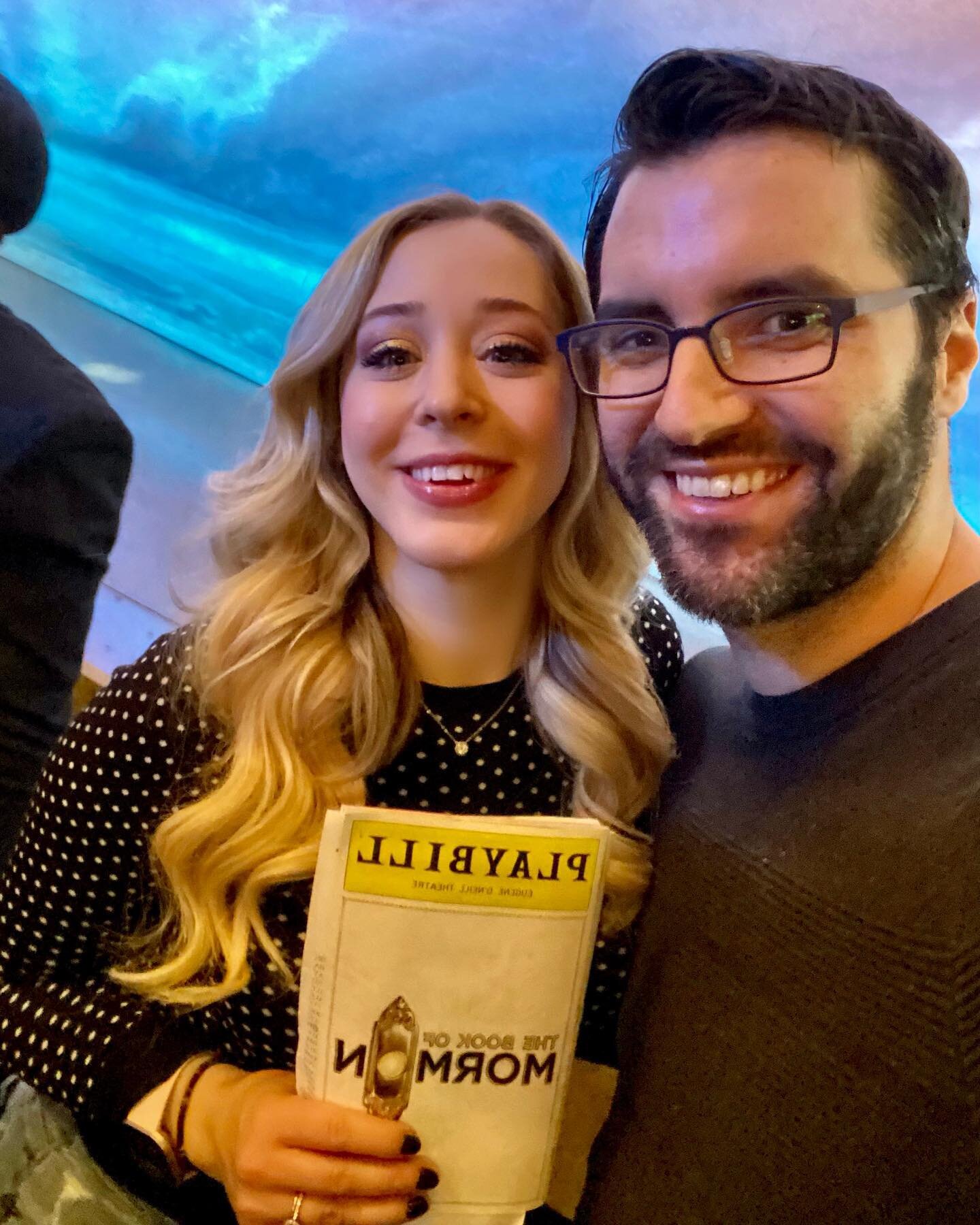 Had the BEST early Valentine&rsquo;s date night with my cutie! Front row seats to @bookofmormon and a romantic staycation at @hilton 😍 Big thanks to Poppa and Abuela for watching our favorite little dude and huge congrats to @henrymcginniss on a spe