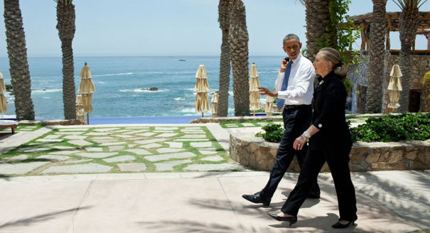 Barack Obama and Hilary Clinton, Esperanza 2012