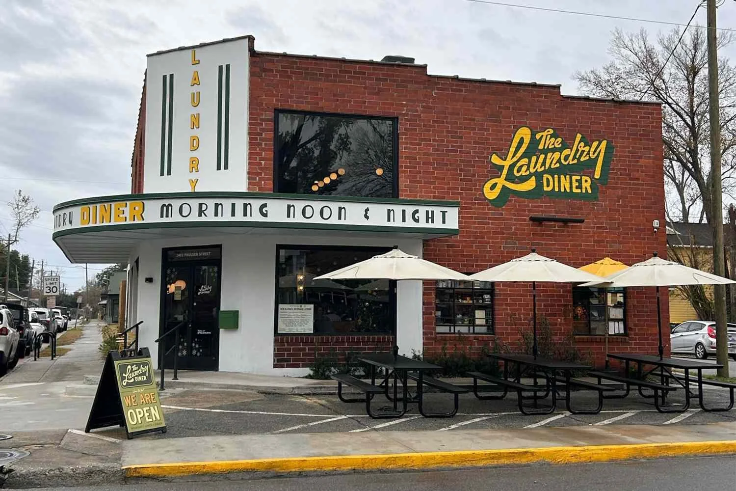 laundry-diner-a413825acecb456586ddcbdb1983eb19.jpg