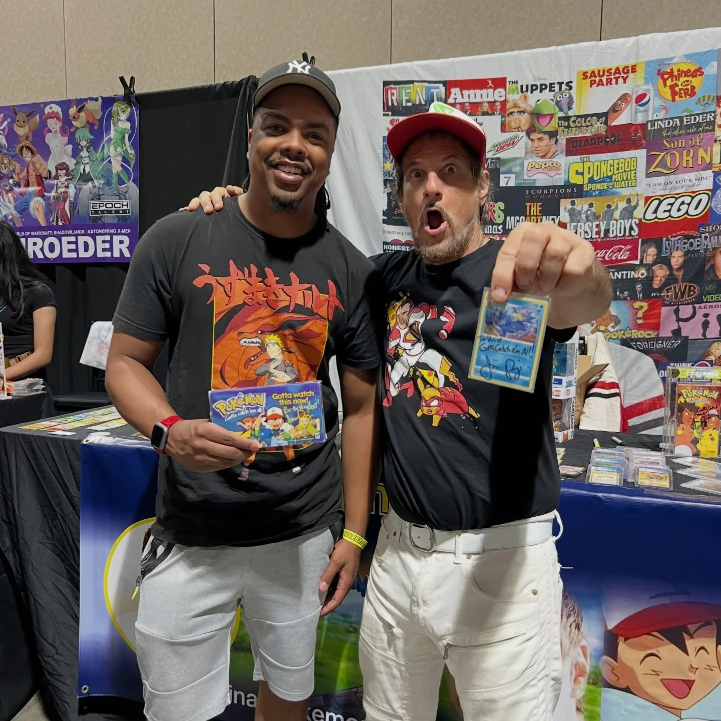 That one time I met the singer of the Pok&eacute;mon theme song Jason Paige at @collect_a_con !! He signed my Pok&eacute;mon promotion tape that you got at Toys R&rsquo; Us back in the day!! What&rsquo;s your favorite Gen 1 Pok&eacute;mon?? 🤔🤔 #opt
