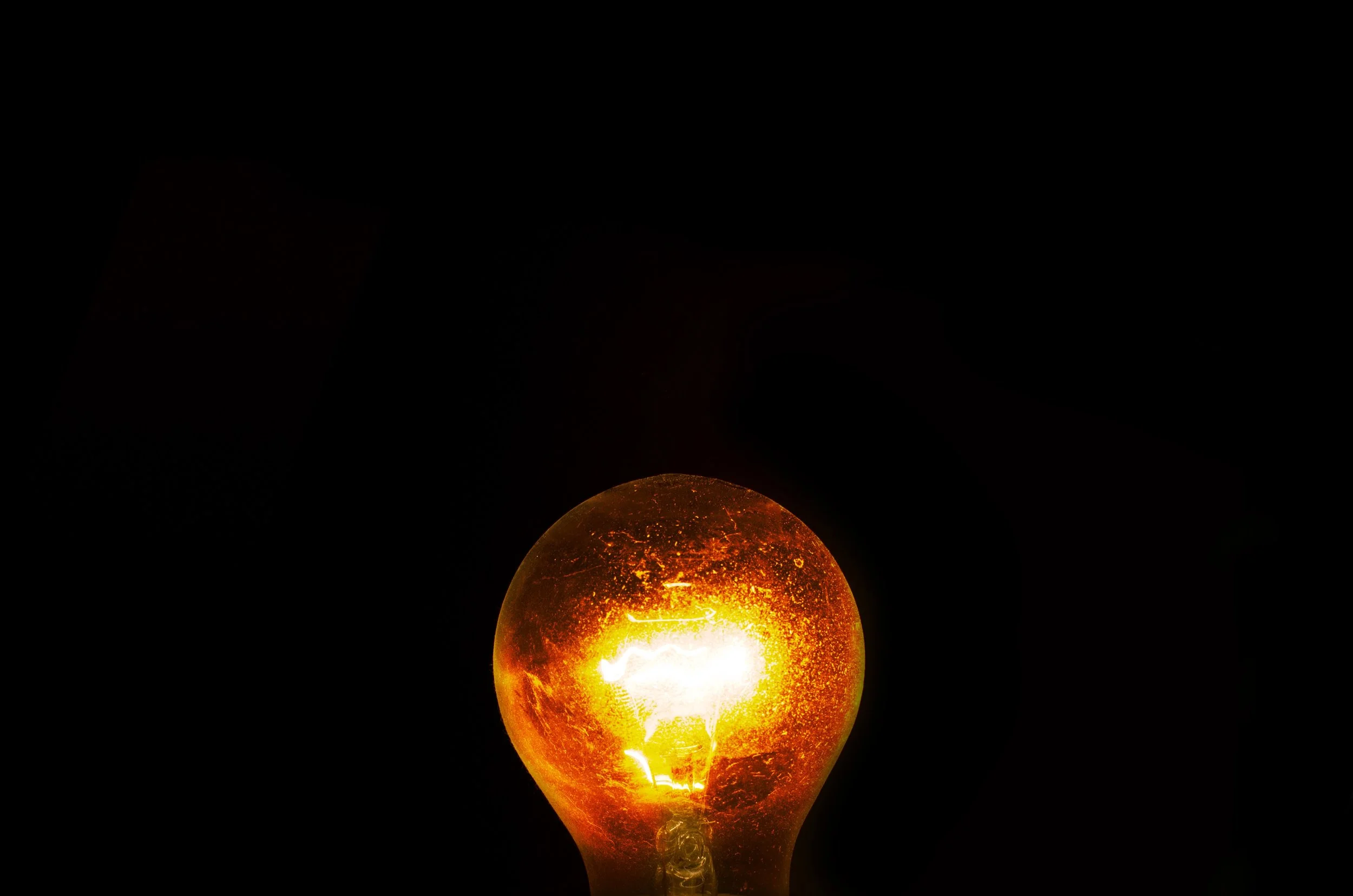 bulb-close-up-dark-296322.jpg