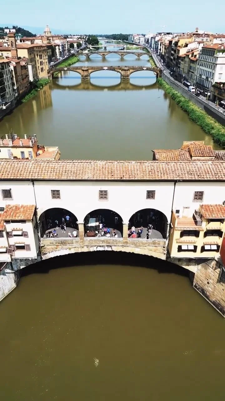 Florence’s Medieval Ponte Vecchio Bridge & Duomo