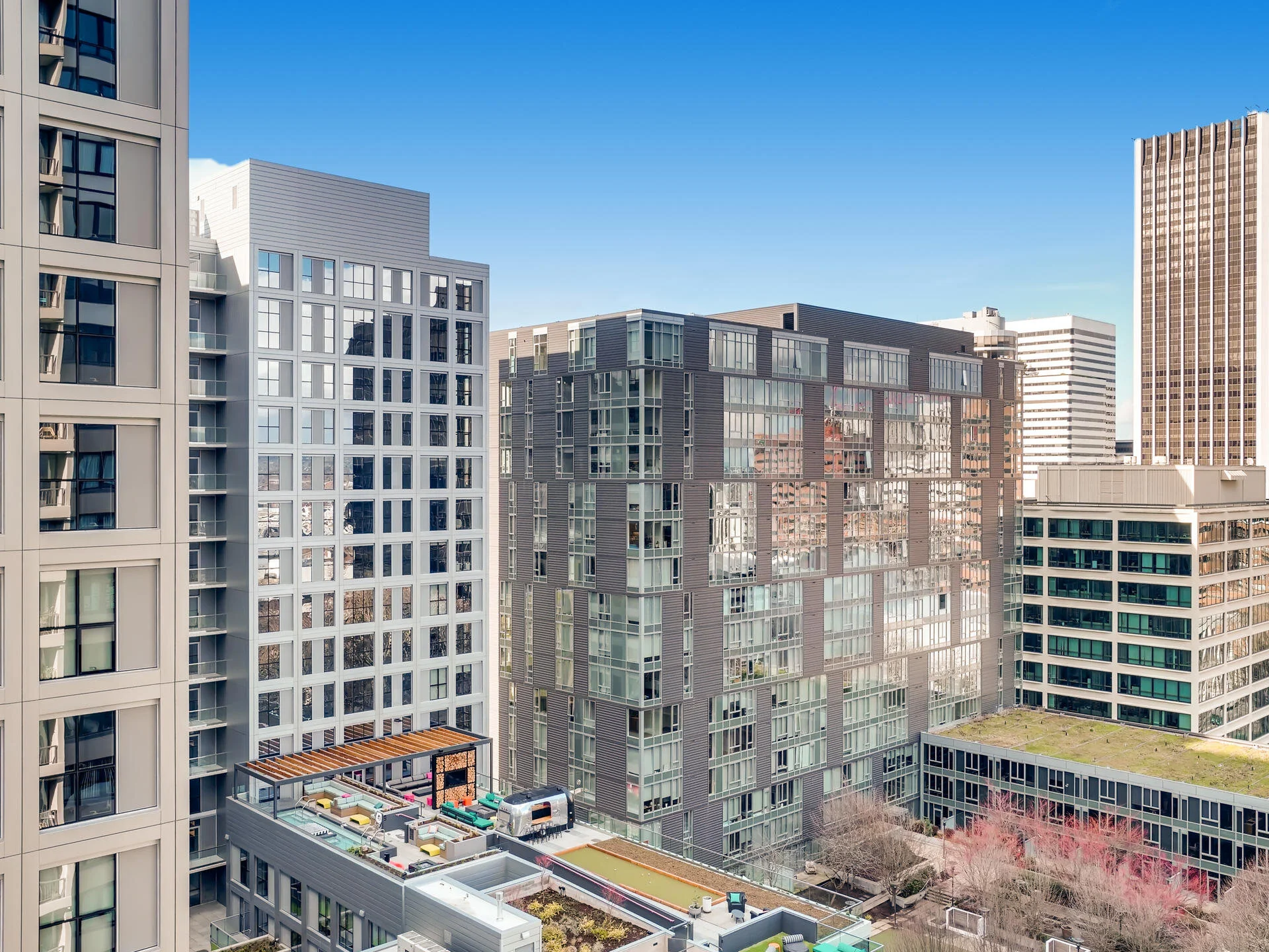 255 SW Harrison St Unit 15b-027-025-Views-MLS_Size.jpg