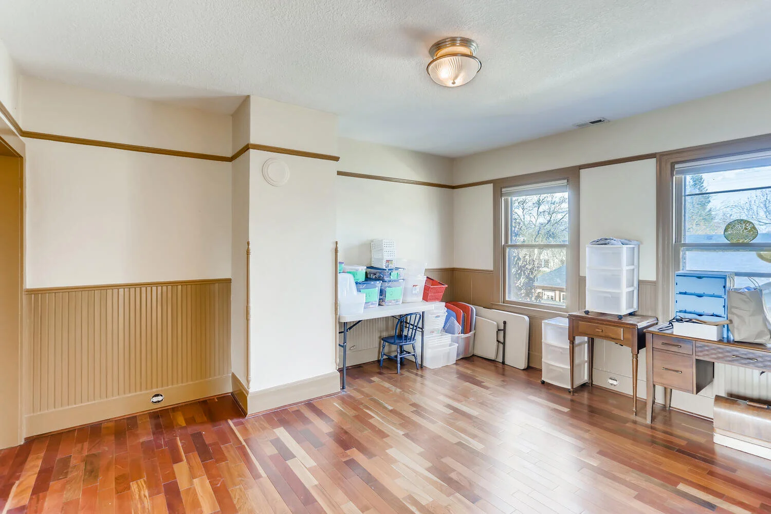 2117 NE Everett St Portland OR-large-024-019-2nd Floor Living Room-1500x1000-72dpi.jpg
