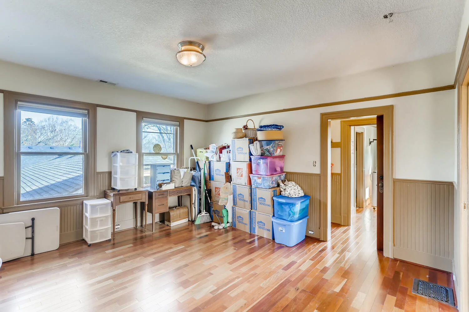 2117 NE Everett St Portland OR-large-025-022-2nd Floor Living Room-1500x1000-72dpi.jpg