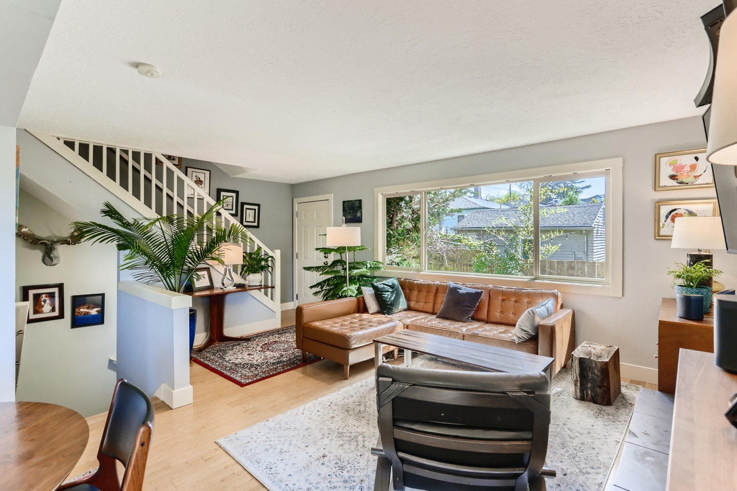 3709 SE 33rd Ave Portland OR - Web Quality - 005 - 06 Living Room.jpg