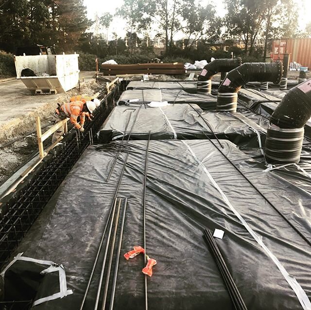 #steelfixing going ahead out here in kalkallo. You get some ripper sunrises out this way. #melbourneconstruction #civilconstruction #commercialbuilder