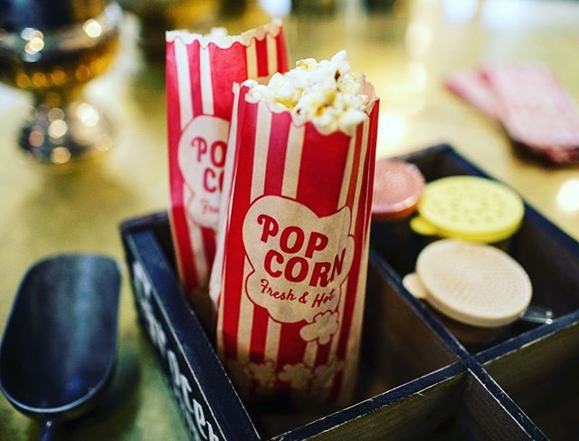 Boo! 👻 PicnicPDX is getting into the spooky spirit. 🕷 Scary movies and free fresh popcorn 🍿 every night for the month of October. Check our website for the schedule. 🎃 .
. .
.
. 
#happyhourpdx 
#picnicpdx #23rd #NW23rd #pdxbar #myfavoritemurder #