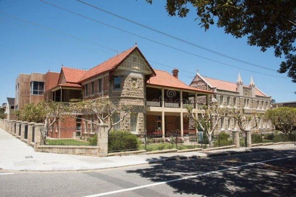 restored limstone walls at cbc in fremantle