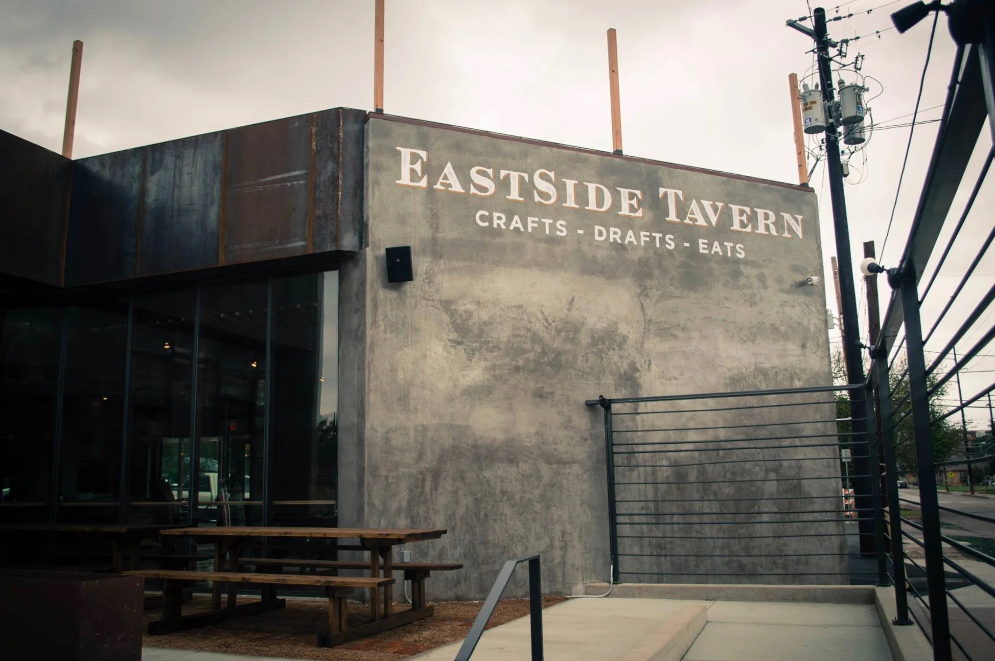 EastSide Tavern