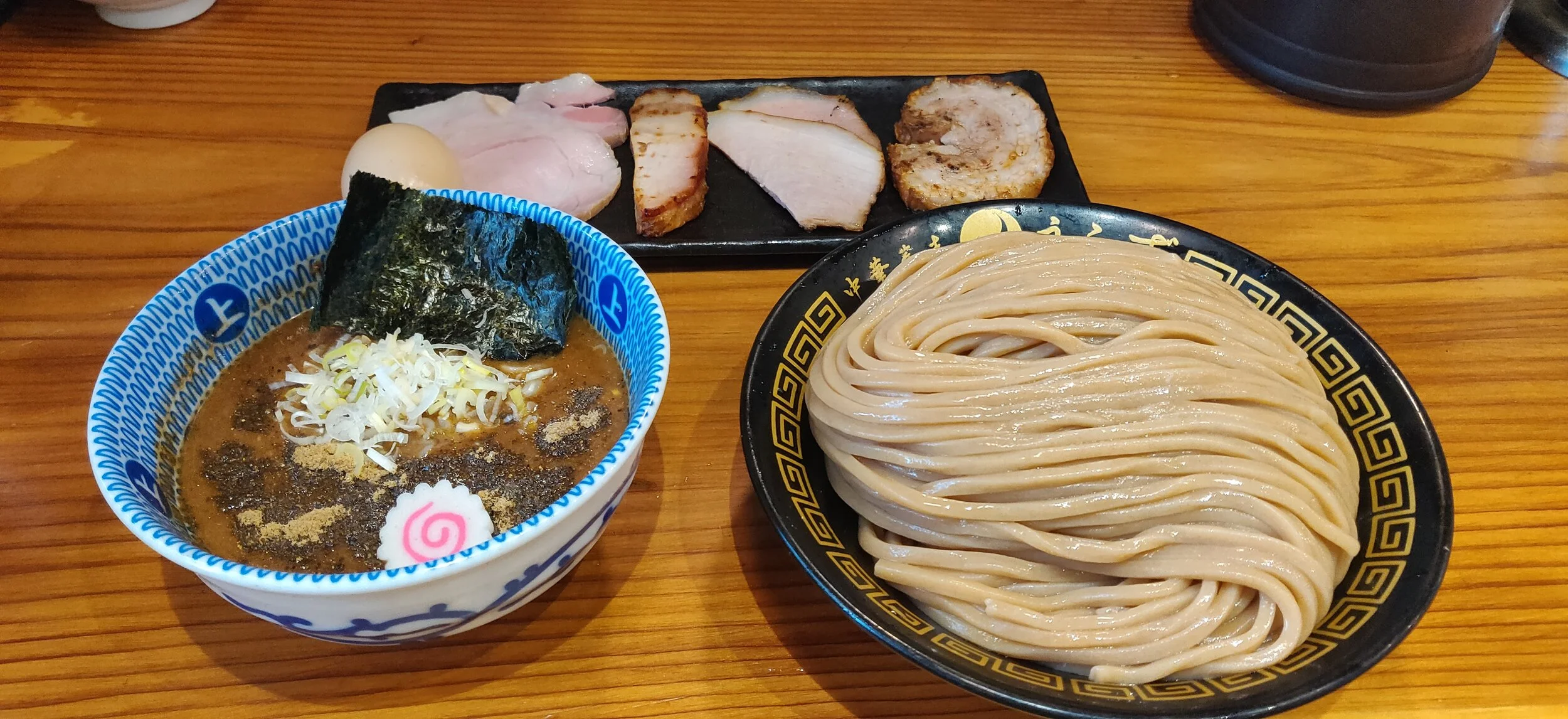 Chuka Soba Uwezu (中華蕎麦うゑず); Kofu, Yamanashi Prefecture; Apprentice of the King of Tsukemen