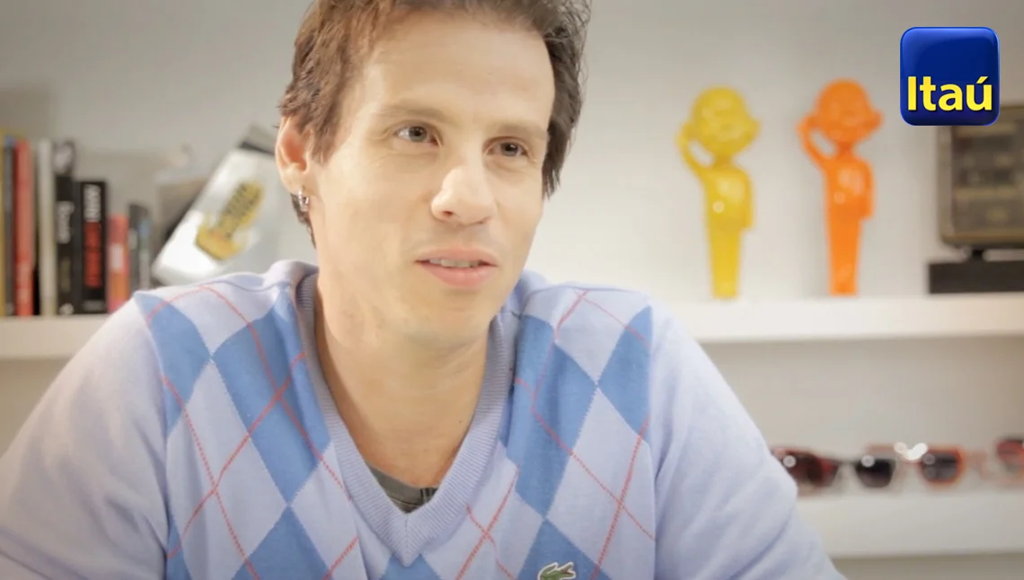 FRAME ITAÚ.jpg