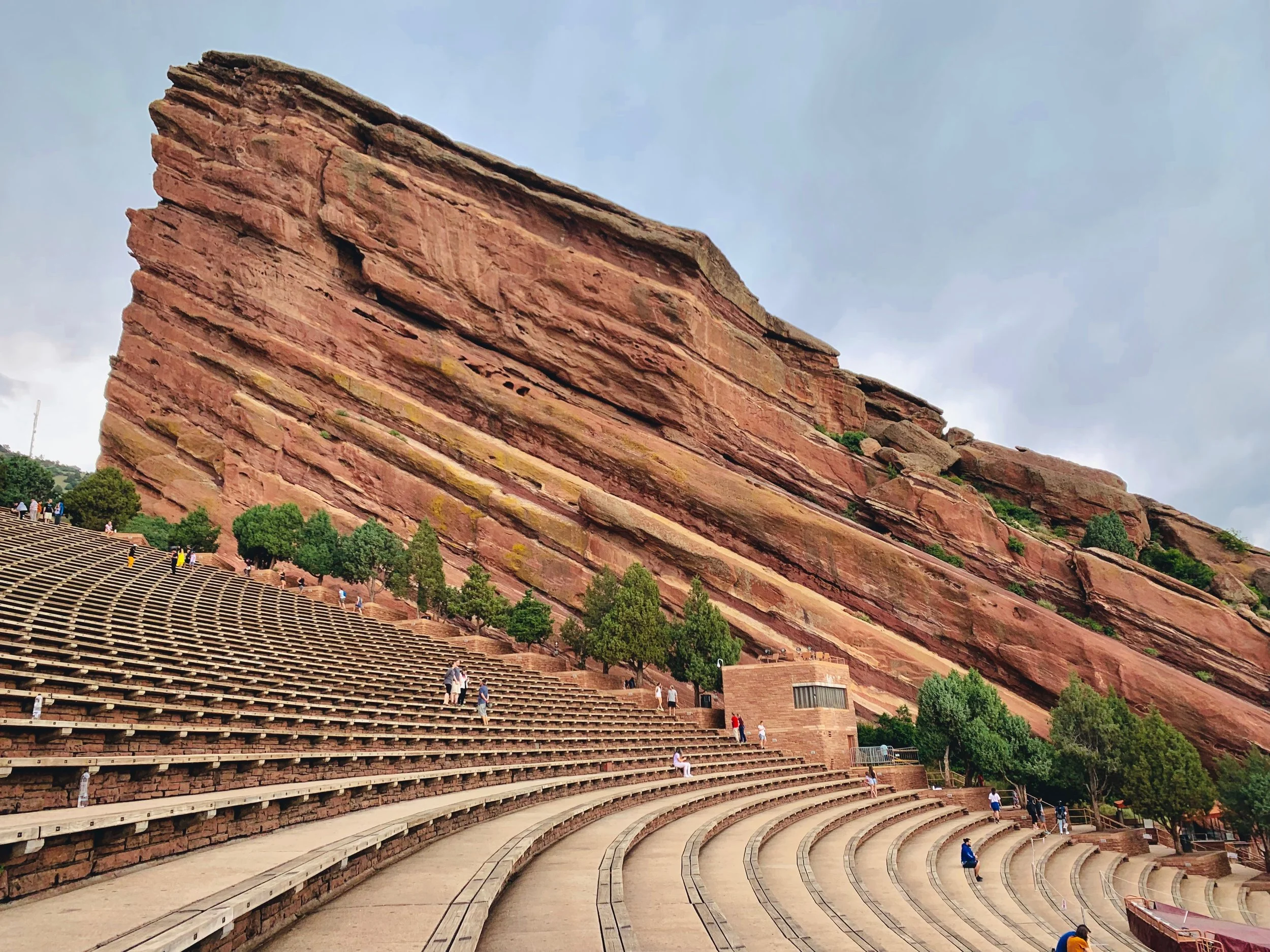 Photo Credit : Debanjana Chatterjee (https://www.facebook.com/ardourart/)