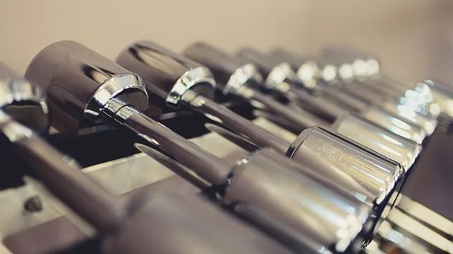Even while on an escape, some just have that need to stay in shape, GIVE IN is what we say, The Caleta Hotel is the place to stay! .
.
.
#gibraltar #visitgibraltar #travelgibraltar #hotelgibraltar #gymlife #noexcuses #holidayworkout #rockofgibraltar