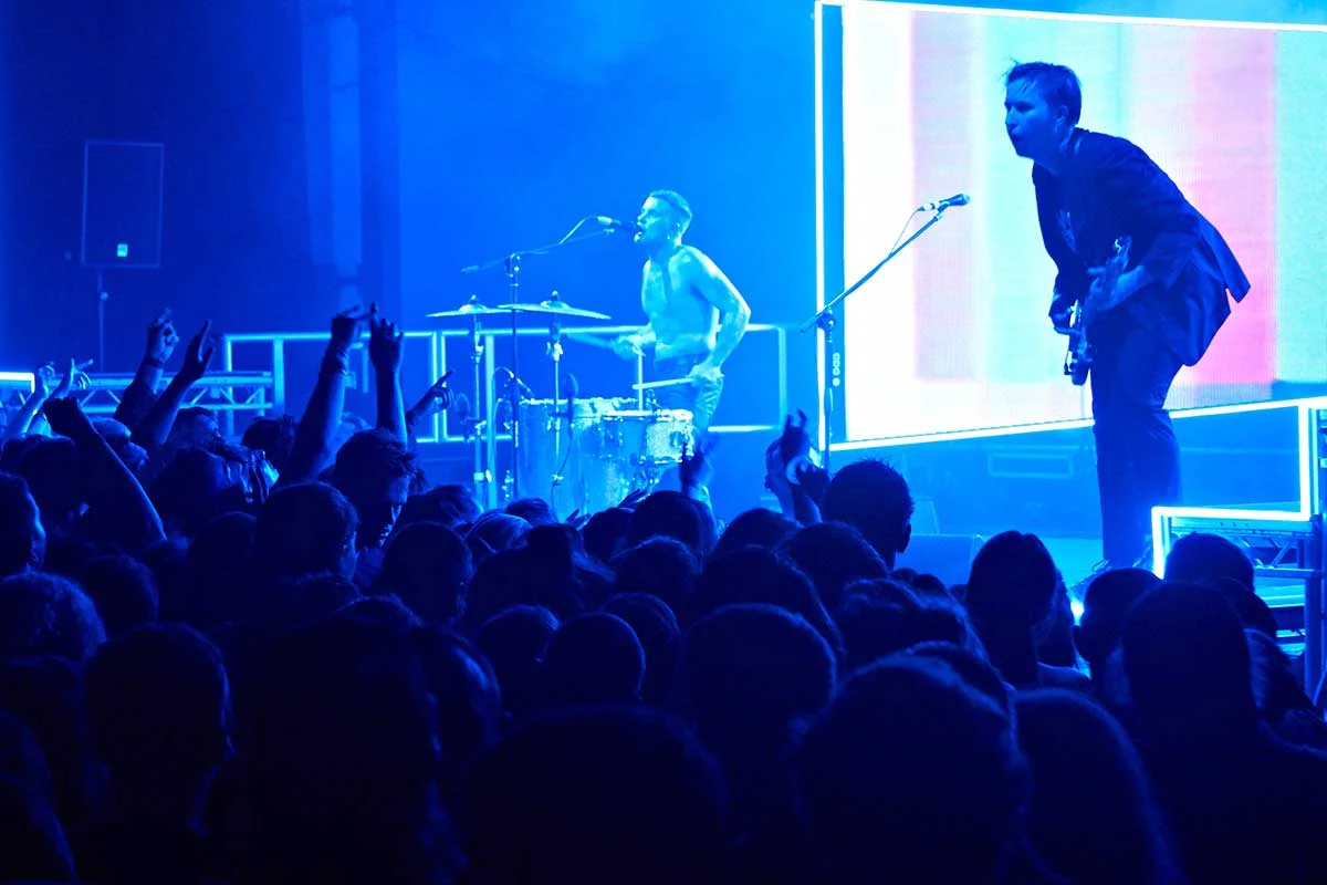 cene_magazine_Slaves_1.jpg