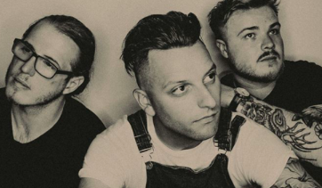 Glass Peaks to gig at London St Pancras Old Church