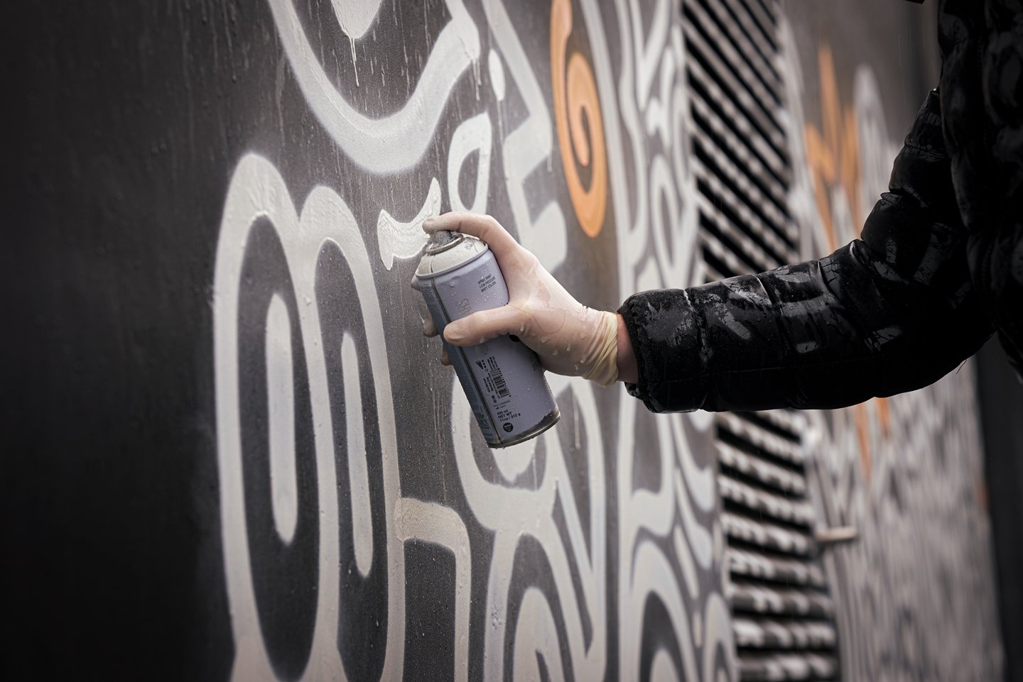 World Renowned Kent Artist Mr Doodle Covers Exterior of F51