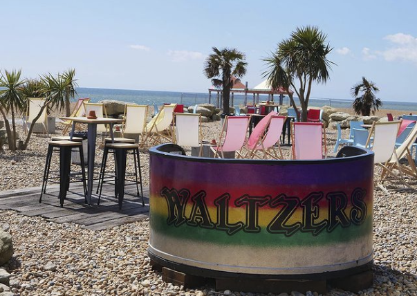 BEST BEACH BARS IN KENT 2022