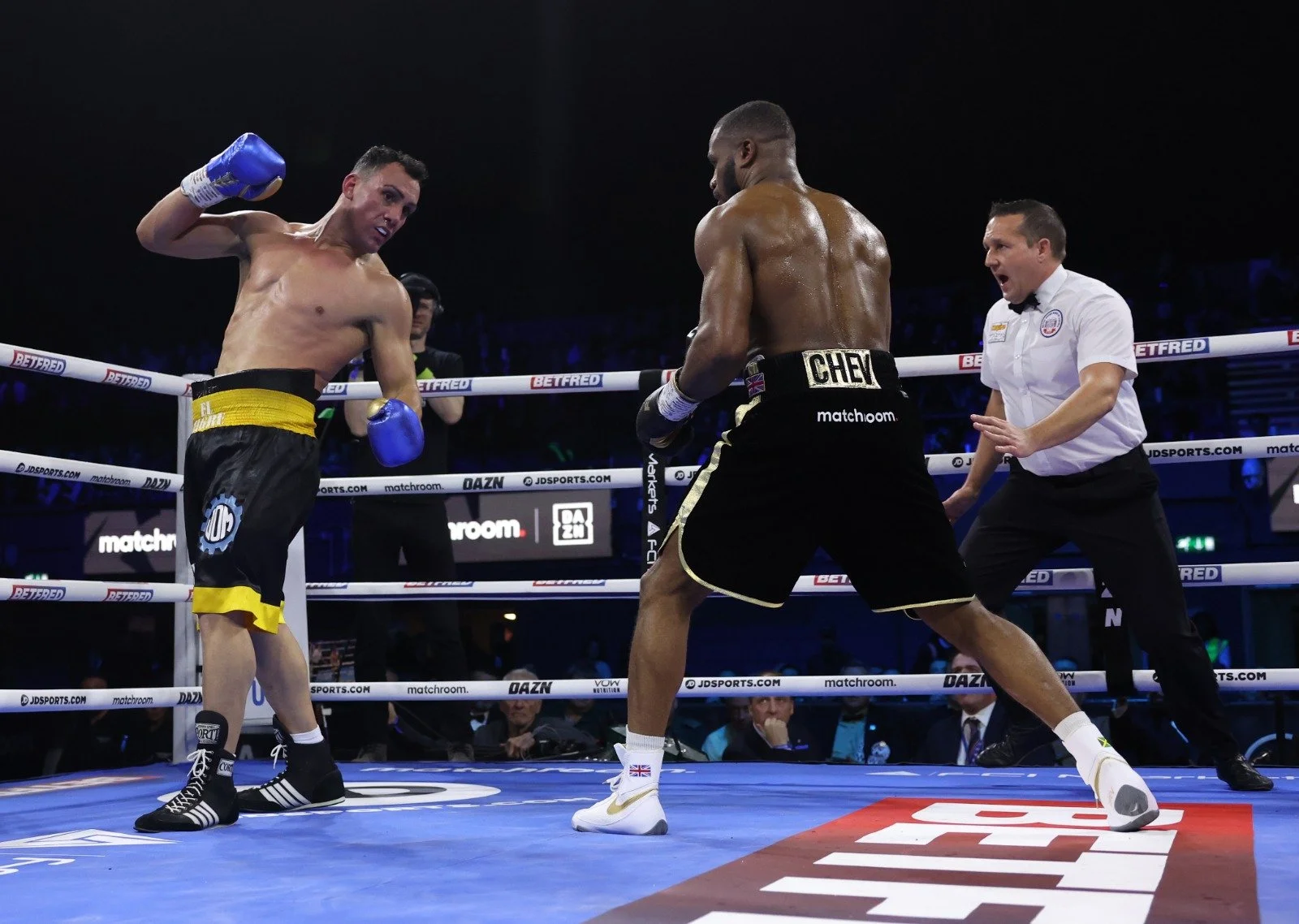 Gravesend boxer Chev Clarke remains undefeated with 4th straight win