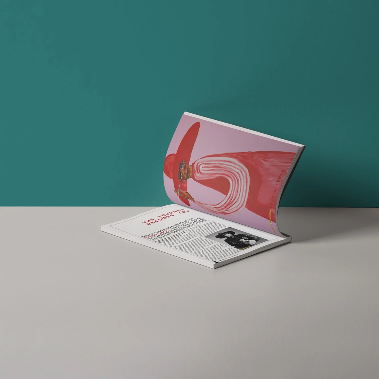 'cene-Magazine-Mock-up-inside-Studio-Lenca.jpg