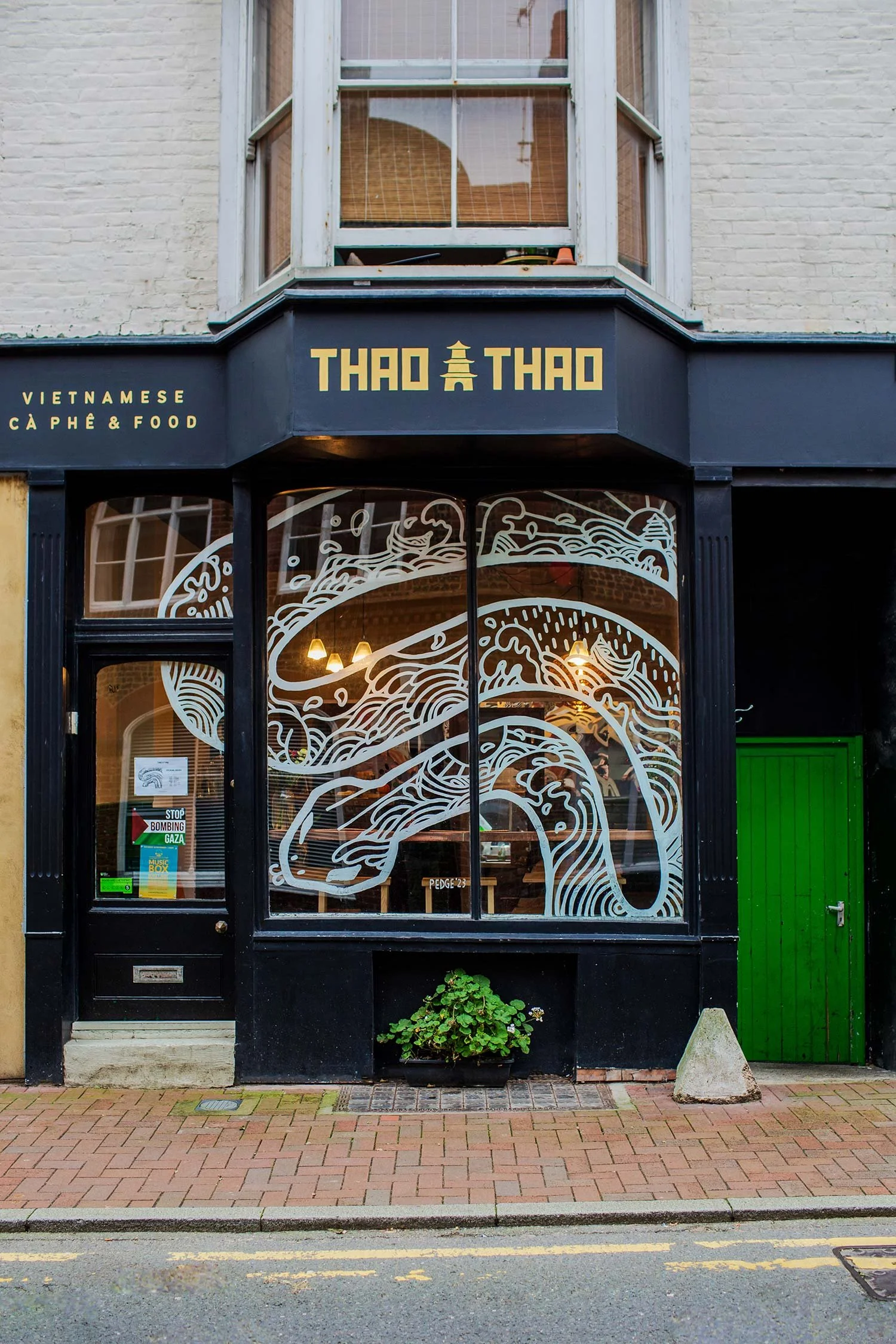 Thao-Thao-Review-Margate-cene-magazine5.jpg