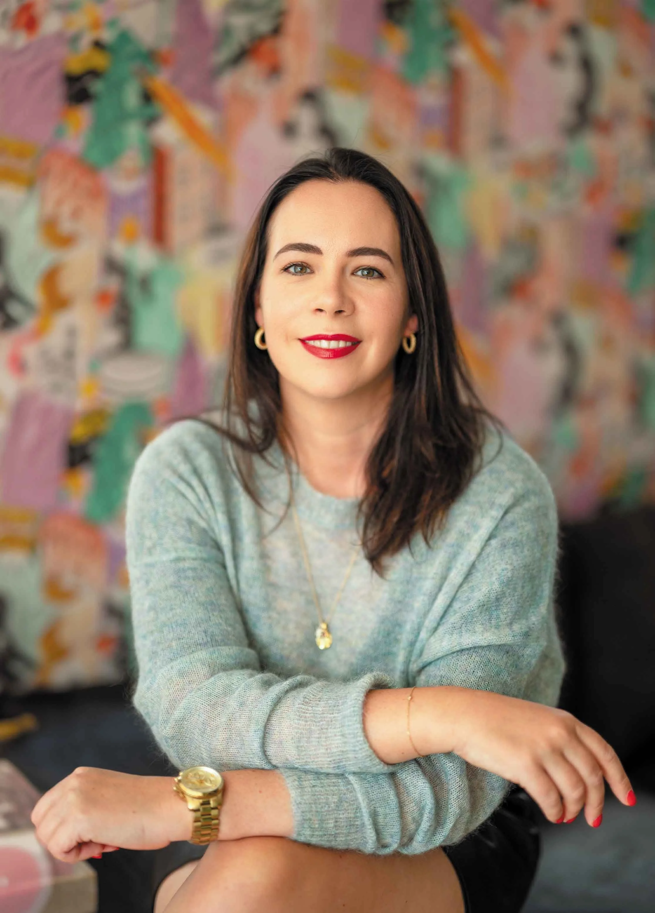 CAT FIGHT: Interview with Sevenoaks author Kit Conway