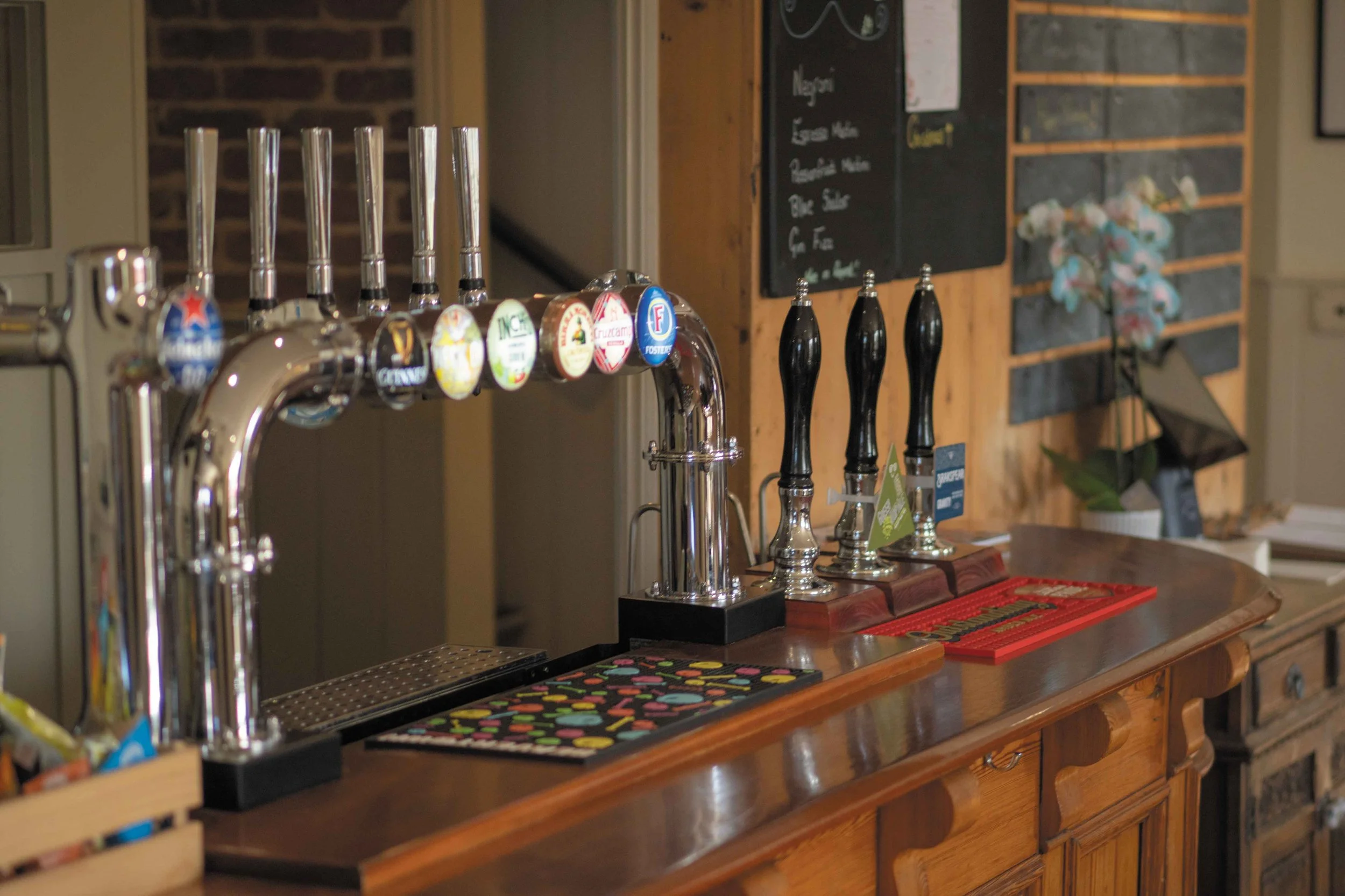 the-ship-inn-conyer-review-cene-magazine2.jpg