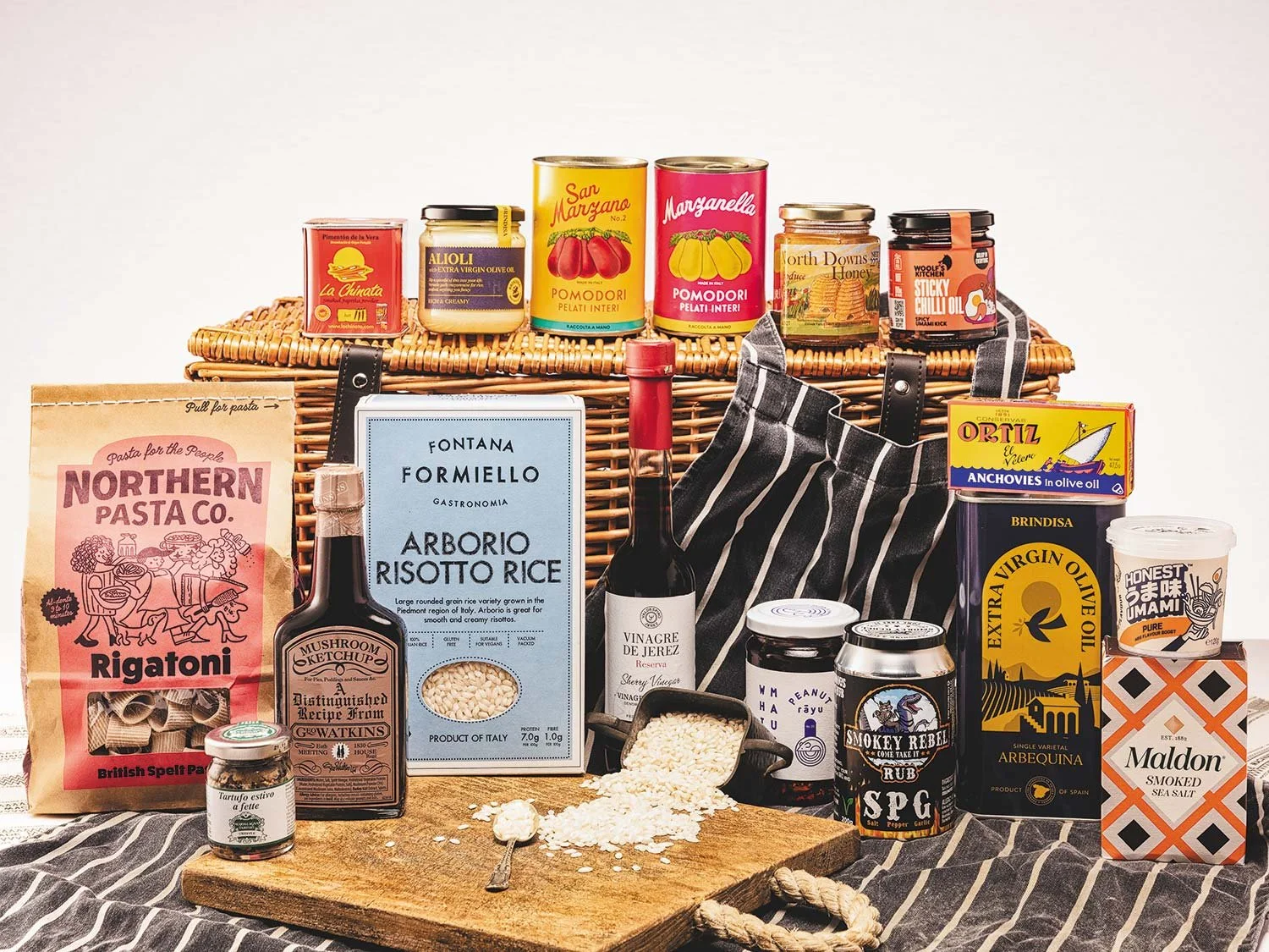 CHEF’S EDIT HAMPER - MACKNADE