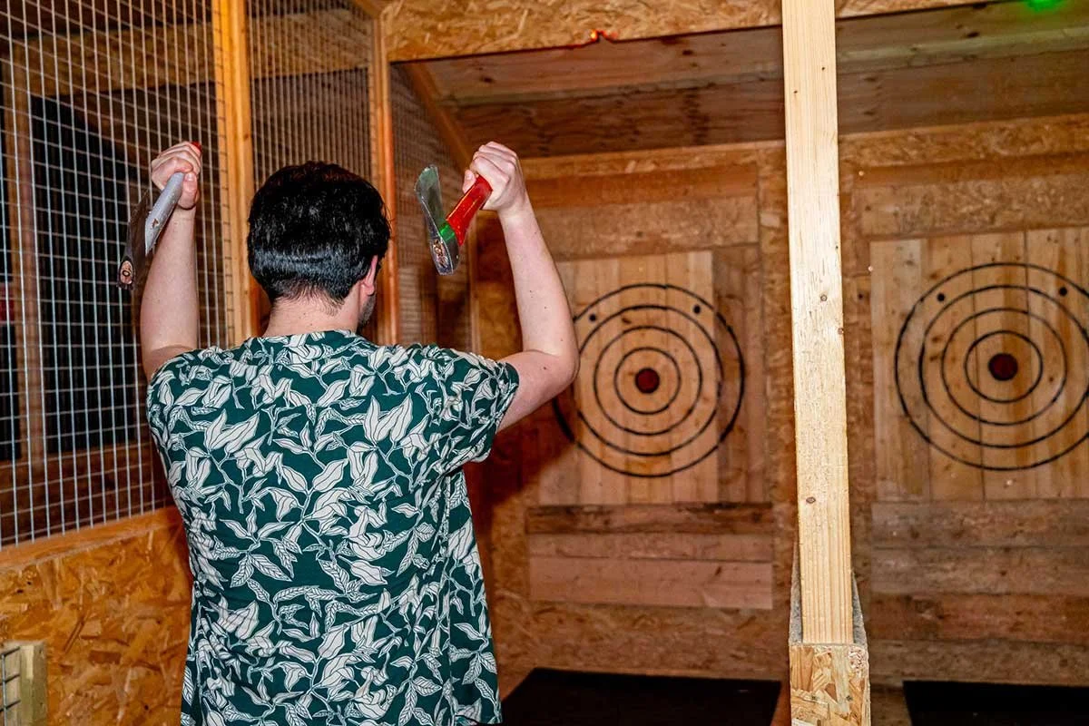 Axe-Throwing-2.jpg
