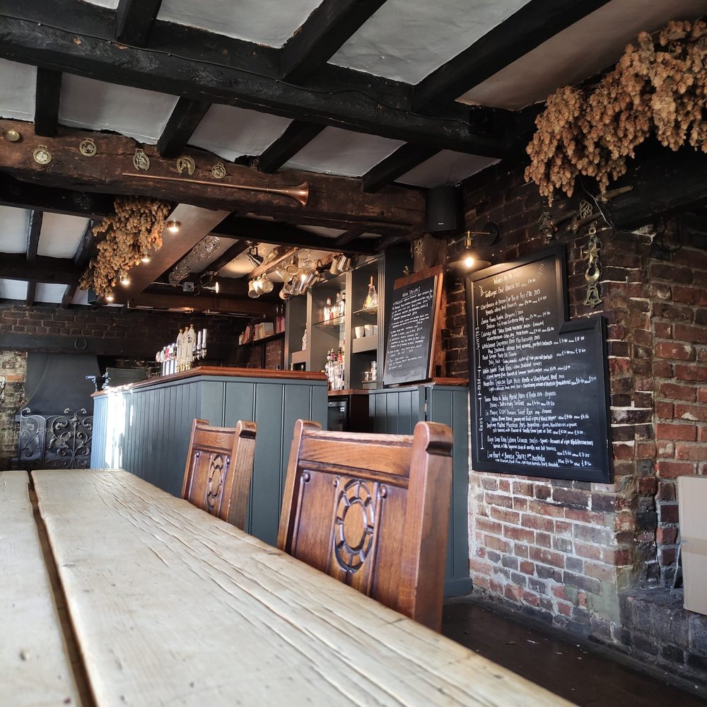 Michelin-starred chef and top brewer take on Compasses Inn at Crundale ...