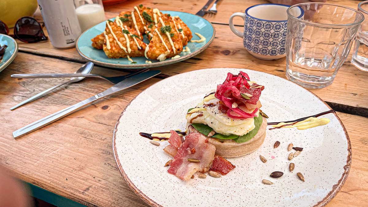 BITE CLUB: Review - The Bus Cafe, Margate