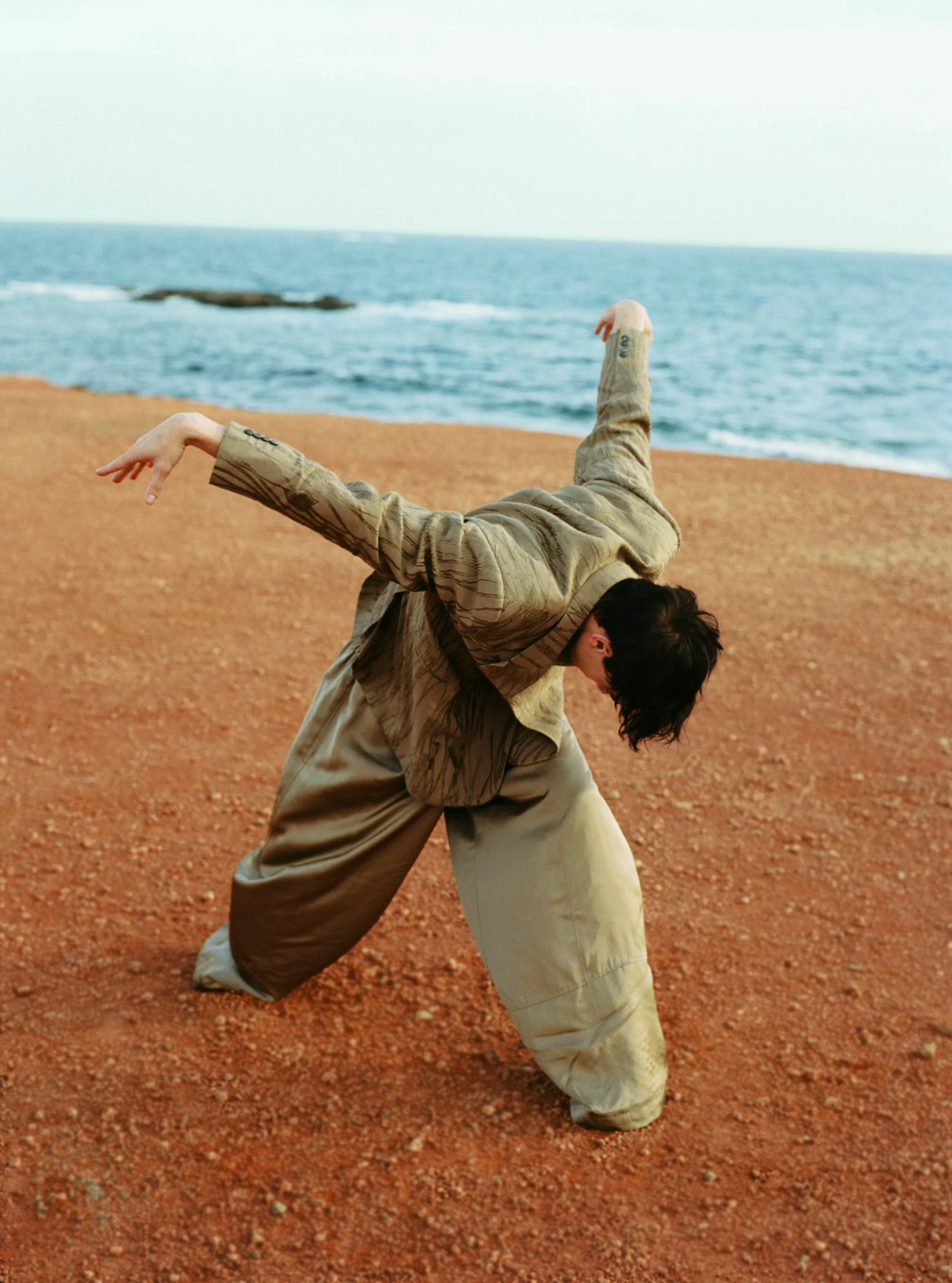 000014340016 ret.jpg