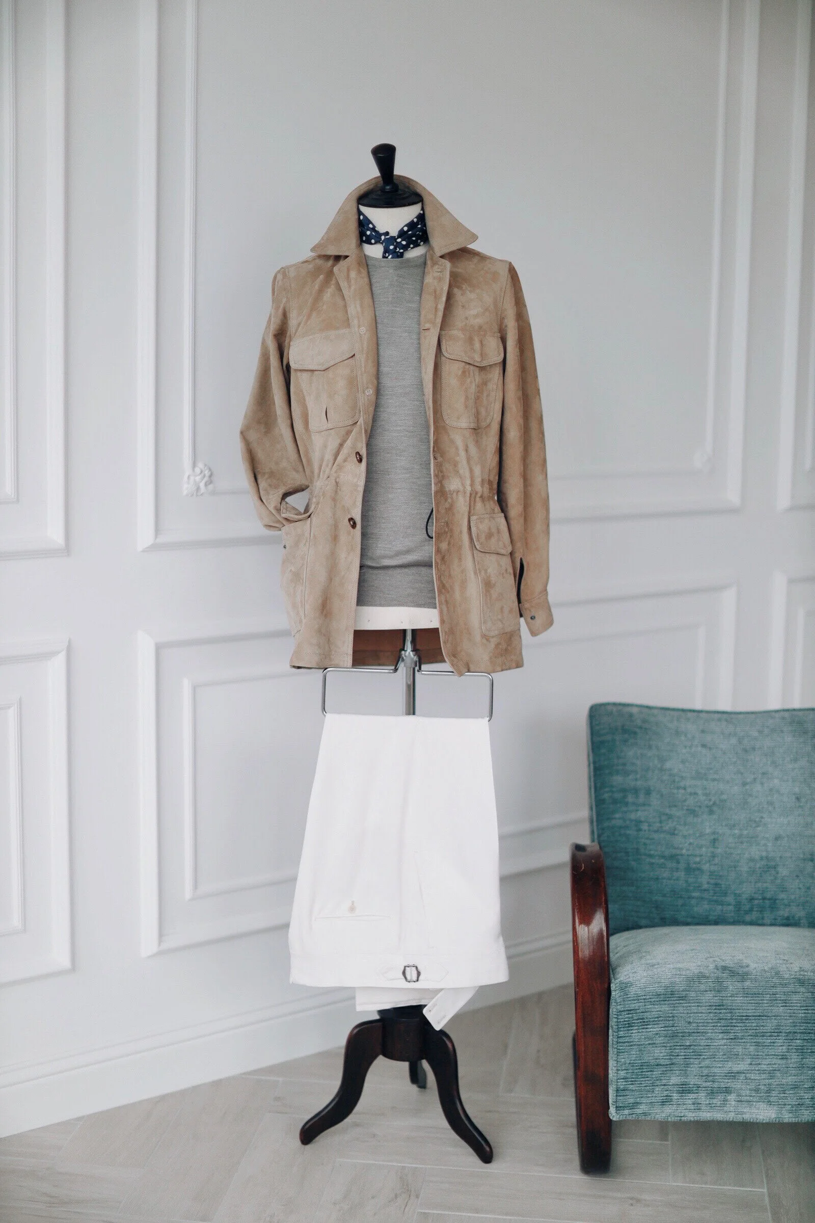 5D5E5E8B-6043-48D0-A87D-02343F0506EE