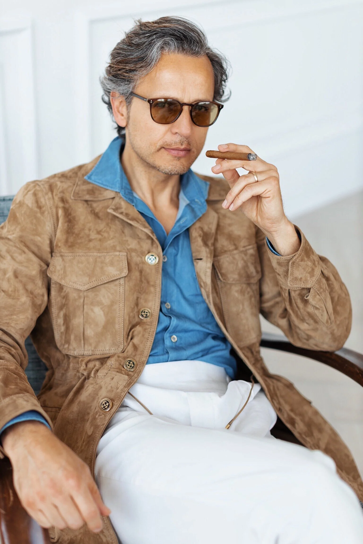 37B2FF15-7217-46EA-8060-9665EE4C9888