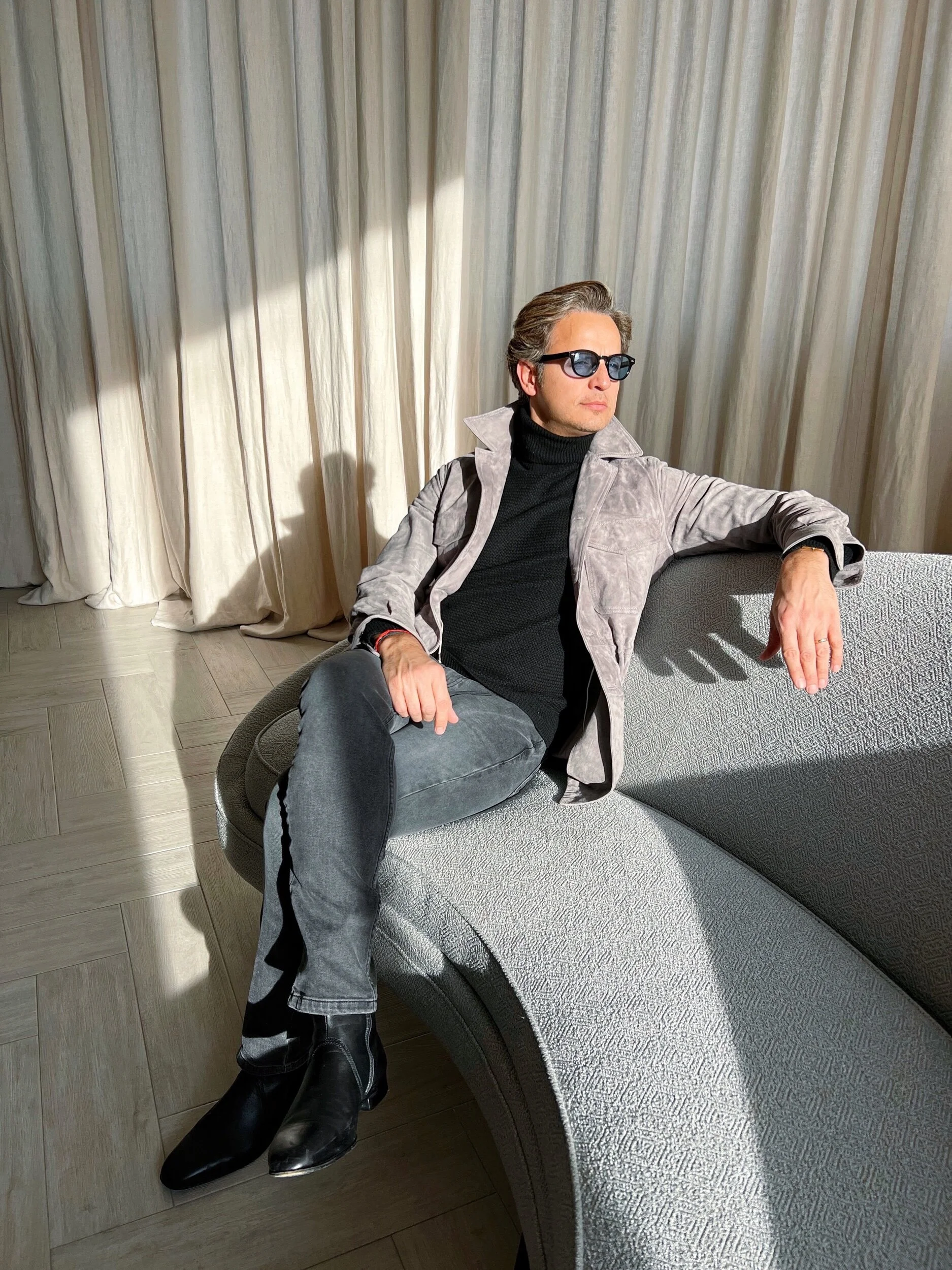 5319F317-9A6B-42F0-A00A-440572FCD9F1