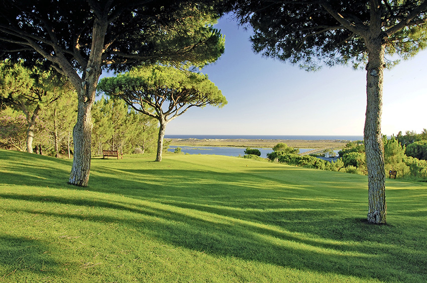 The scenic 6th tee.