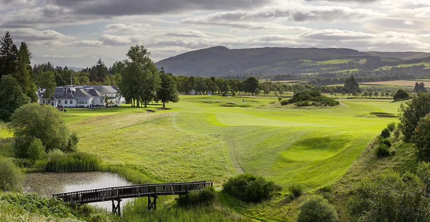 The beautiful 18th hole at gleneagles’ Queen’s course.