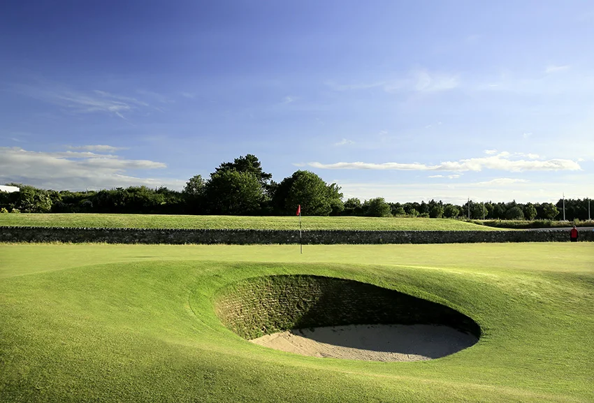 The shape and depth of the Road Hole at the Old Course at St Andrews Golf Club is continually changing as repairs and maintenance work are carried out.