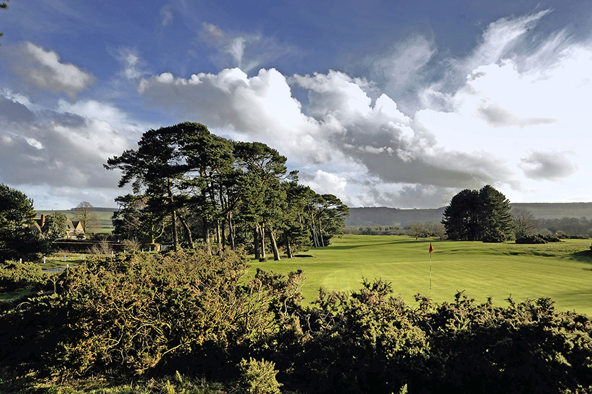 9_Top_100_Golf_Courses_England_Ganton.jpeg