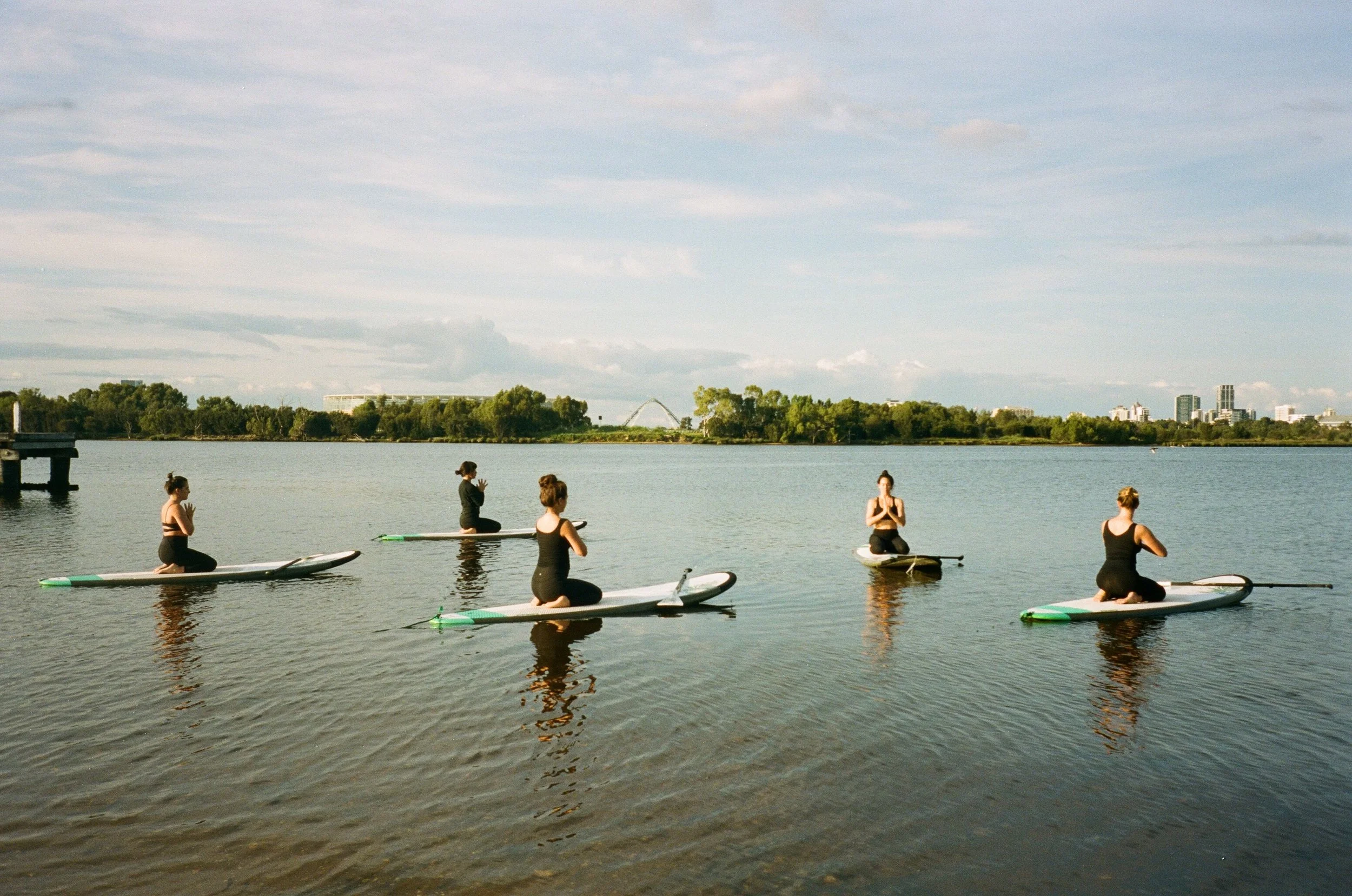 FLOAT &amp; FLOW SUP YOGA  (Mandurah)  (Copy)
