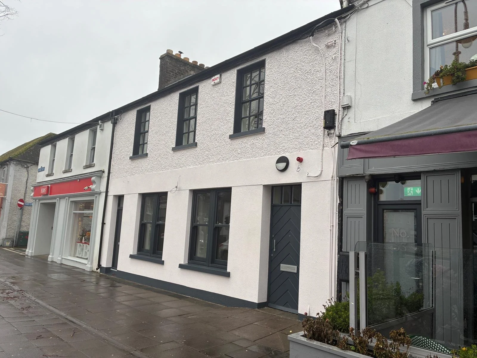 WhatsApp Image 2025-11-26 at 12.37.14_54cbe725.jpg