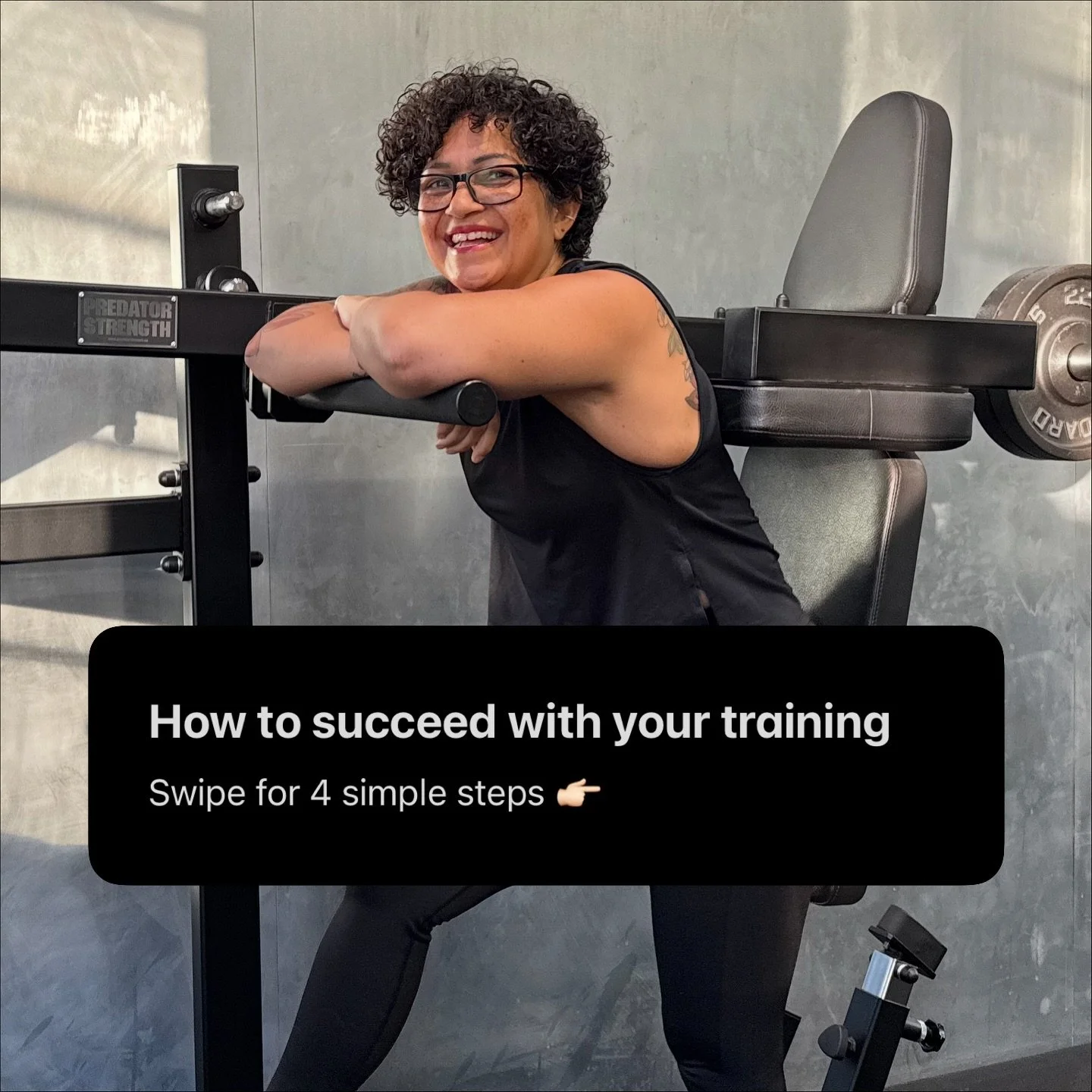 𝗛𝗼𝘄 𝘁𝗼 𝘀𝘂𝗰𝗰𝗲𝗲𝗱 𝘄𝗶𝘁𝗵 𝘆𝗼𝘂𝗿 𝘁𝗿𝗮𝗶𝗻𝗶𝗻𝗴👇🏻
Most people don’t fail because they train wrong. They fail because they can’t stay consistent.
Here’s how to fix that, and make progress that actually lasts:
1️⃣ ?