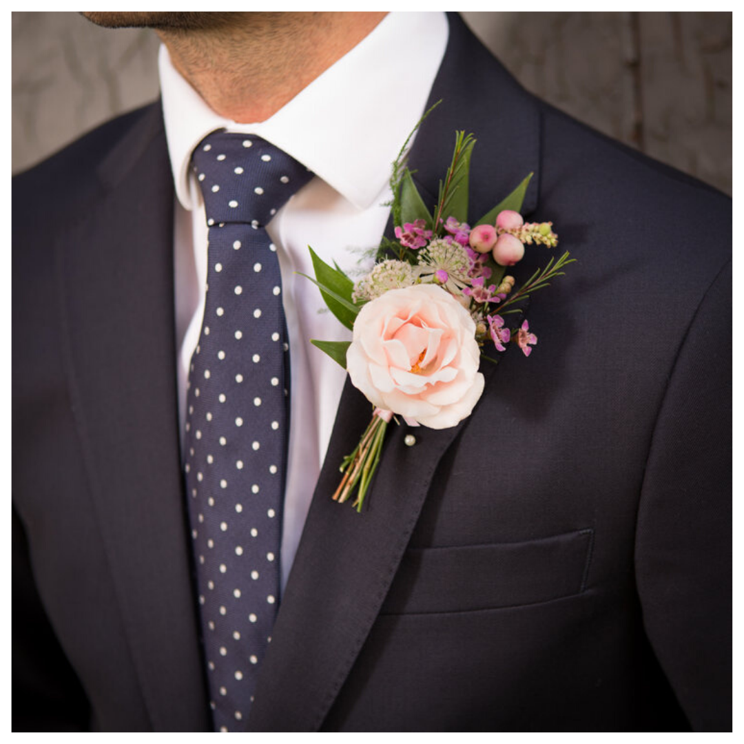 Flower Delivery Glasgow & Edinburgh Subscription, Wedding, Candles