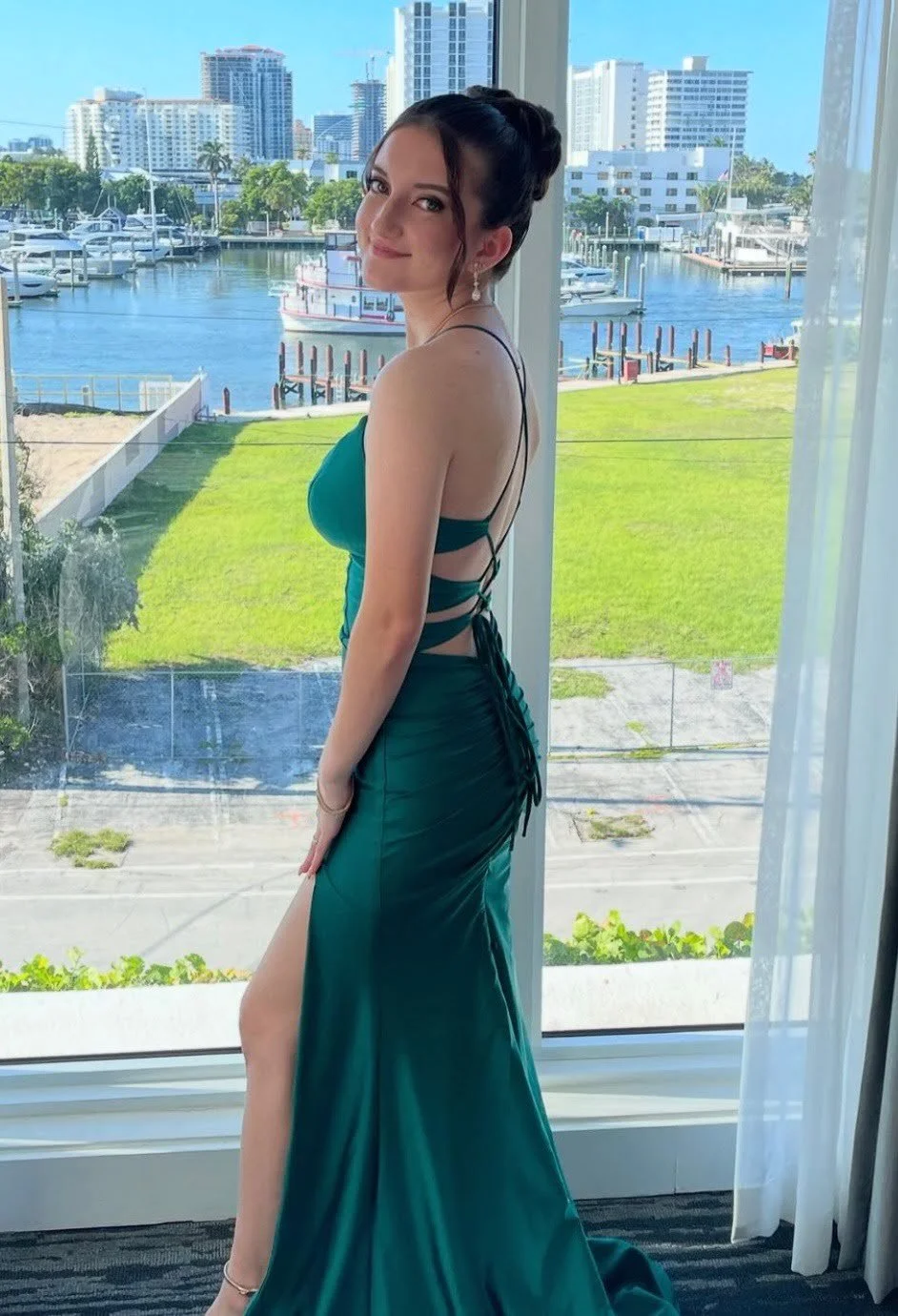 makeup for prom green dress Simple Prom Makeup Green Dress