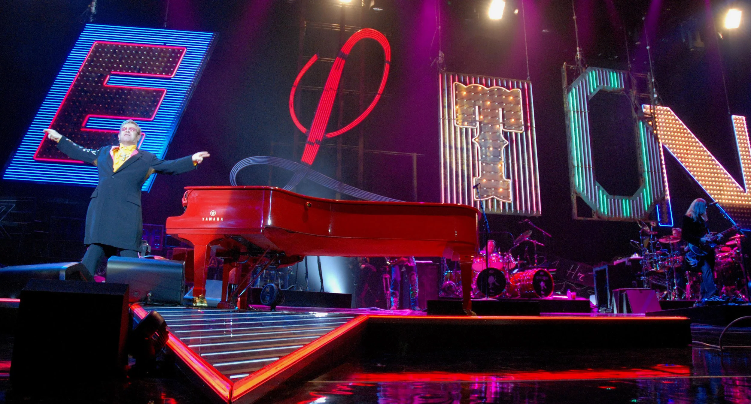 0. RED PIANO opening.jpg