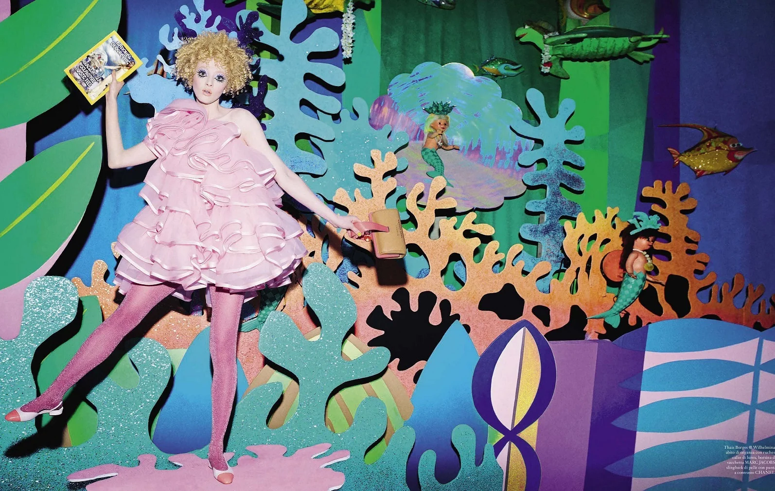 David-Lachapelle-Its-a-Small-Small-World-Vogue-Italia-March-2019-30.jpg