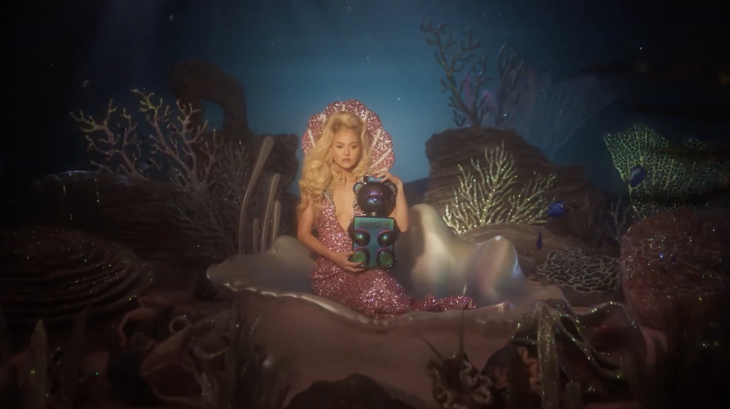 MOSCHINO | TOY 2 PEARL | JEREMY SCOTT